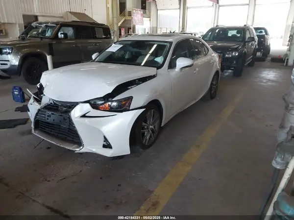 JTHAA1D27L5108964 2020 LEXUS IS - Image 2