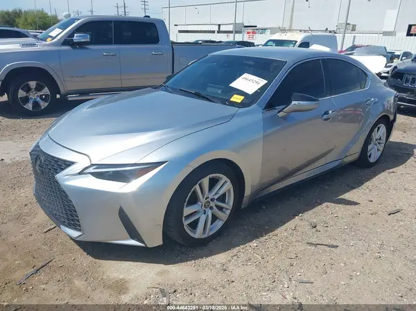 JTHAA1D27M5110795 2021 LEXUS IS - Image 2