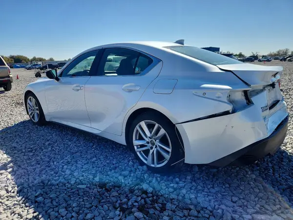 JTHAA1D27N5120373 2022 LEXUS IS - Image 2