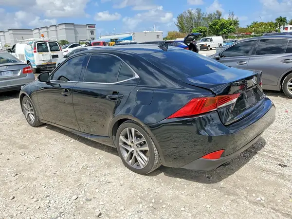 JTHAA1D29L5102020 2020 LEXUS IS - Image 2
