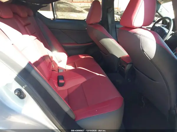JTHAA1D29M5117148 2021 LEXUS IS - Image 8