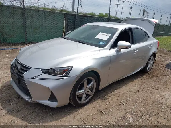 JTHAA1D2XL5101152 2020 LEXUS IS - Image 2