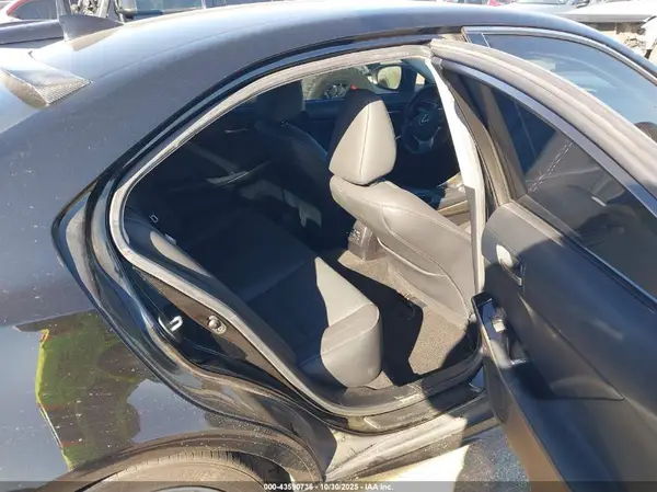 JTHAA1D2XL5108019 2020 LEXUS IS - Image 8
