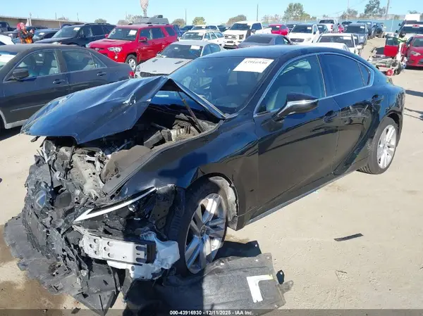 JTHAA1D2XM5110175 2021 LEXUS IS - Image 2