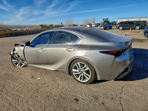JTHAA1D2XM5110824 2021 LEXUS IS - Image 2