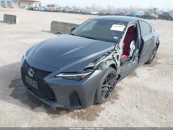 JTHAP1D20P5003946 2023 LEXUS IS - Image 2