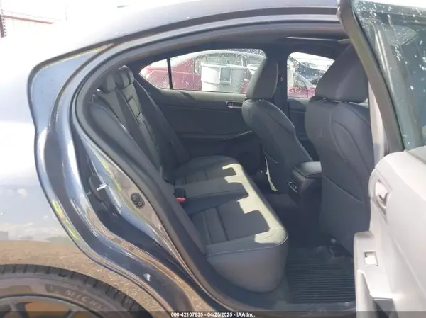 JTHAP1D21P5003423 2023 LEXUS IS - Image 8