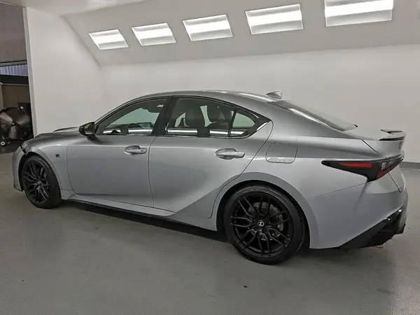 JTHAP1D25R5005601 2024 LEXUS IS - Image 2