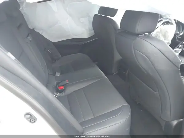 JTHAP1D26S5007671 2025 LEXUS IS - Image 8