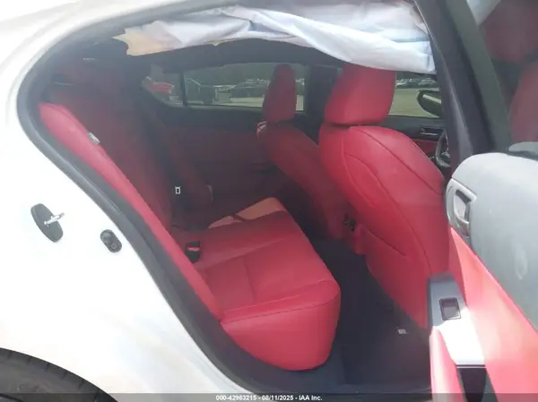 JTHAP1D29P5004397 2023 LEXUS IS - Image 8