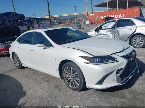 JTHB21B10K2036789 2019 LEXUS ES - Image 1