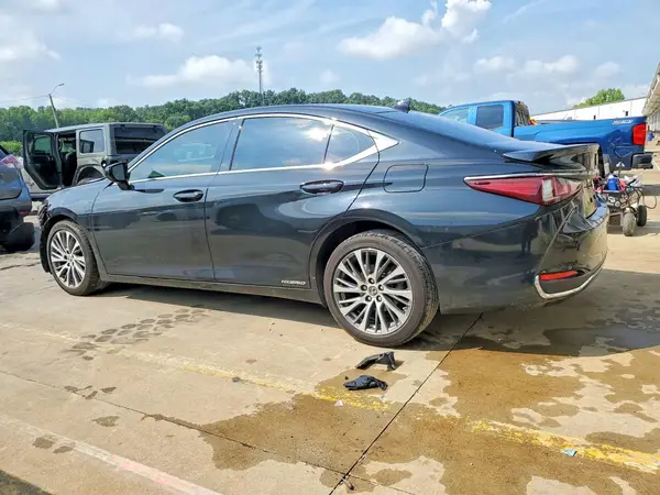 JTHB21B10K2041684 2019 LEXUS ES - Image 2