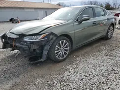 JTHB21B11K2030015 2019 LEXUS ES