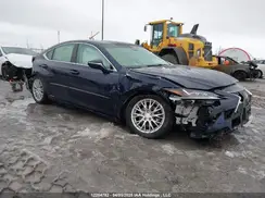 JTHB21B11K2030631 2019 LEXUS ES