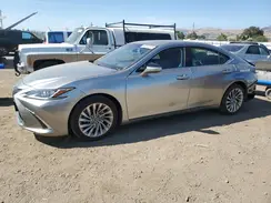 JTHB21B12K2004099 2019 LEXUS ES