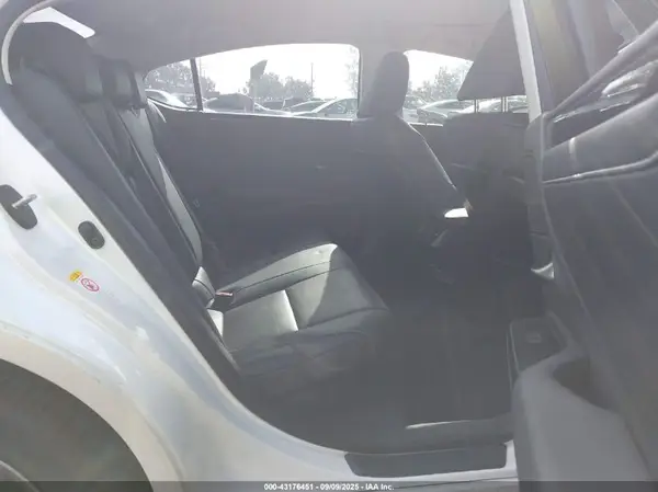 JTHB21B12K2037359 2019 LEXUS ES - Image 8