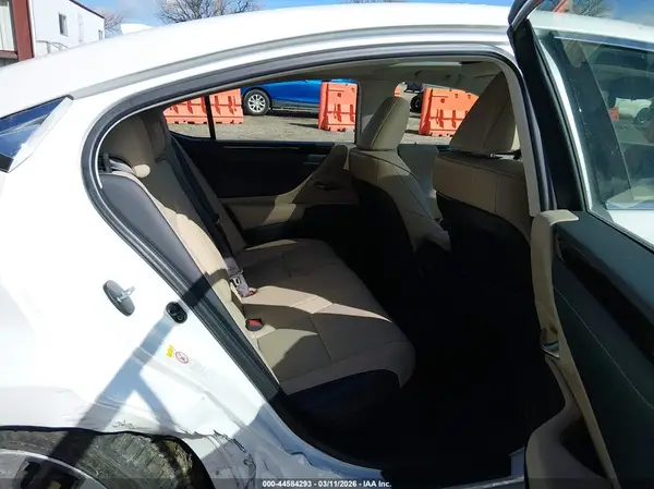 JTHB21B13K2032252 2019 LEXUS ES - Image 8