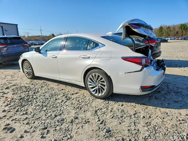 JTHB21B13K2035457 2019 LEXUS ES - Image 2