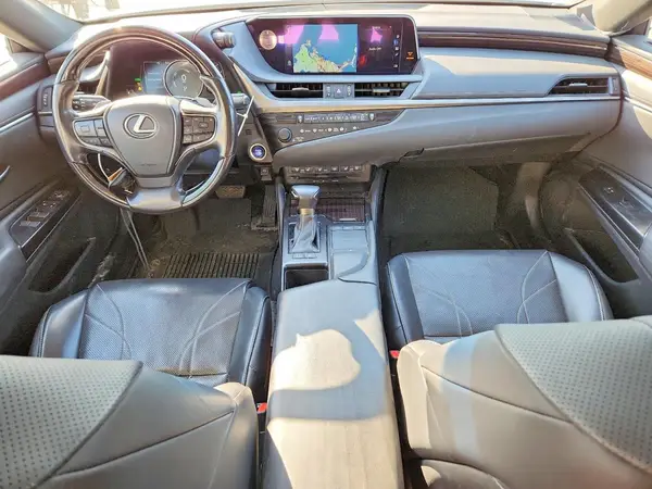 JTHB21B13K2035457 2019 LEXUS ES - Image 8