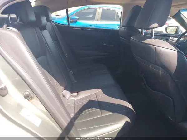 JTHB21B14K2007649 2019 LEXUS ES - Image 8