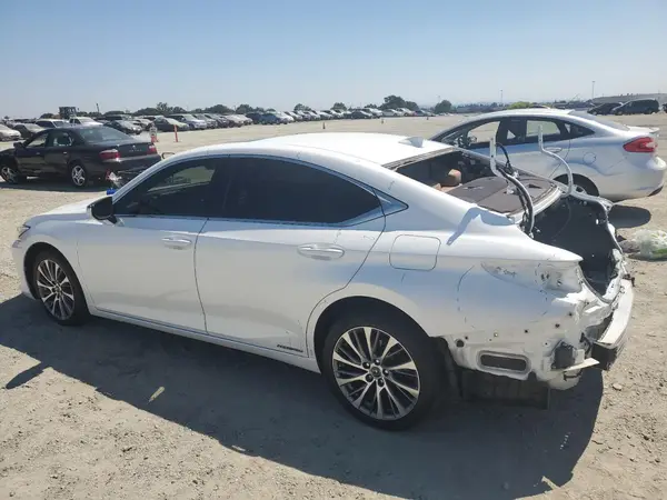 JTHB21B15K2000645 2019 LEXUS ES - Image 2