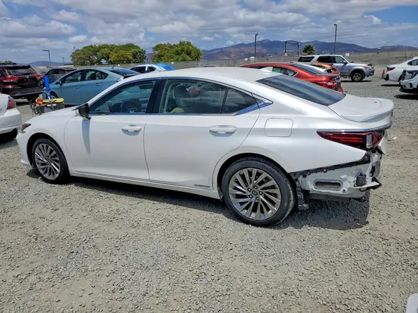JTHB21B15K2023987 2019 LEXUS ES - Image 2