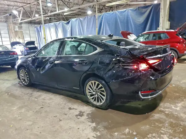 JTHB21B15K2025996 2019 LEXUS ES - Image 2