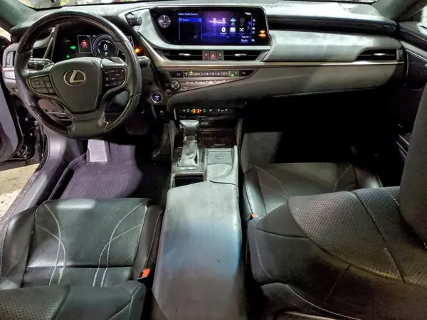 JTHB21B15K2025996 2019 LEXUS ES - Image 8