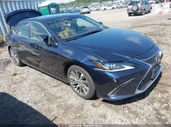 JTHB21B16K2041947 2019 LEXUS ES
