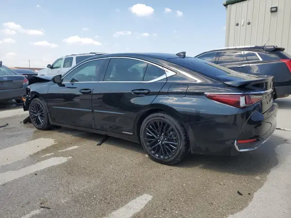 JTHB21B18K2006861 2019 LEXUS ES - Image 2