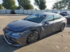 JTHB21B18K2035583 2019 LEXUS ES