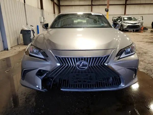 2019 LEXUS ES COPART lot 43723275 auction photo 5