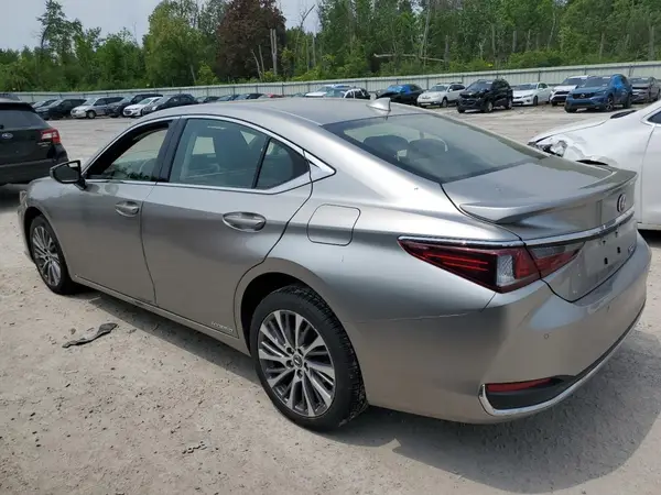 JTHB21B19K2022972 2019 LEXUS ES - Image 2