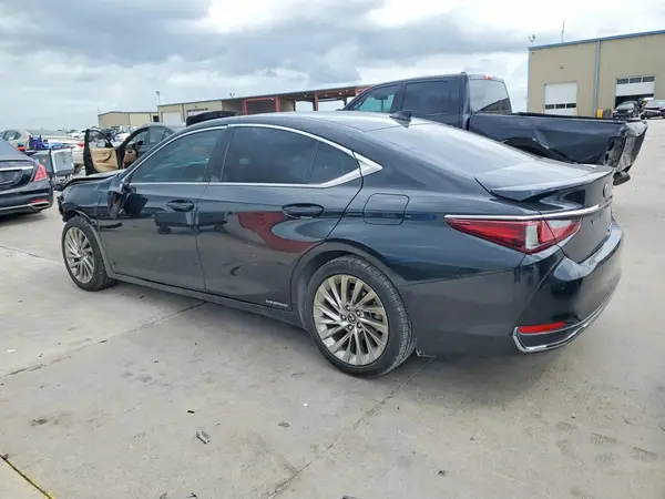 JTHB21B19K2029307 2019 LEXUS ES - Image 2