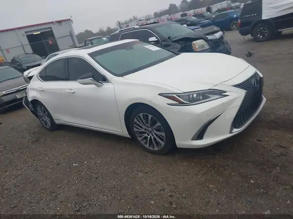 JTHB21B19K2033275 2019 LEXUS ES - Image 1