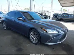 JTHB21B19K2037715 2019 LEXUS ES