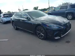 JTHB51FF0J5000174 2018 LEXUS LS