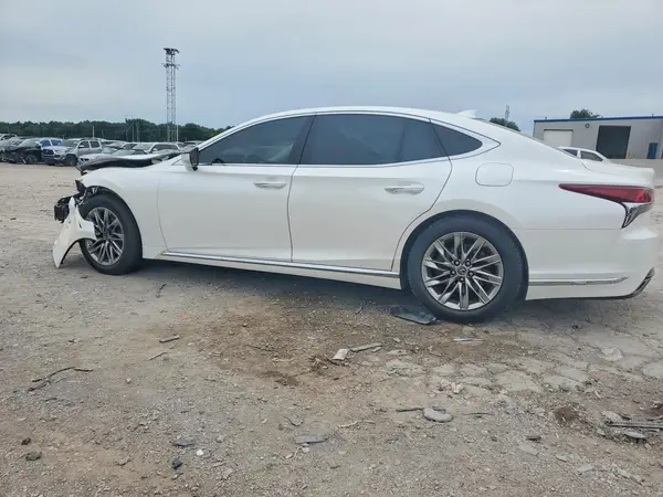 JTHB51FF0J5003737 2018 LEXUS LS - Image 2