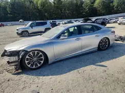 JTHB51FF1J5000197 2018 LEXUS LS