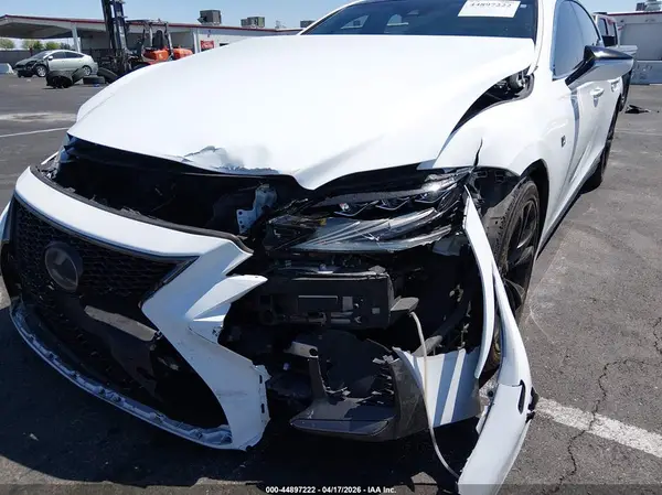 2018 LEXUS LS auction photo 6