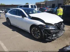 JTHB51FF1K5008429 2019 LEXUS LS