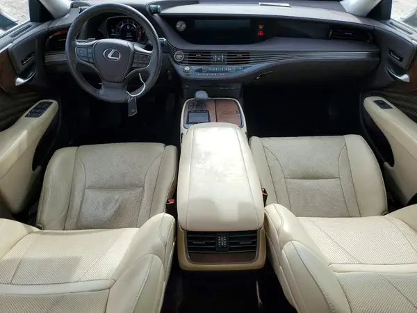 JTHB51FF2J5001651 2018 LEXUS LS - Image 8