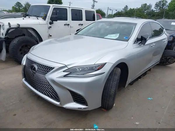 JTHB51FF2J5006509 2018 LEXUS LS - Image 2