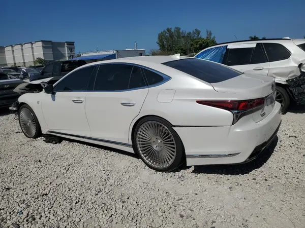 JTHB51FF2K5009086 2019 LEXUS LS - Image 2