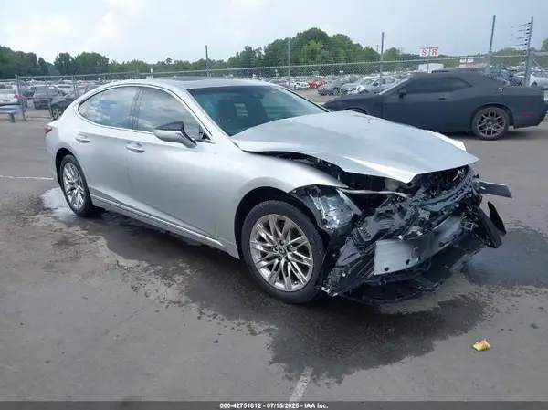 JTHB51FF3K5009078 2019 LEXUS LS