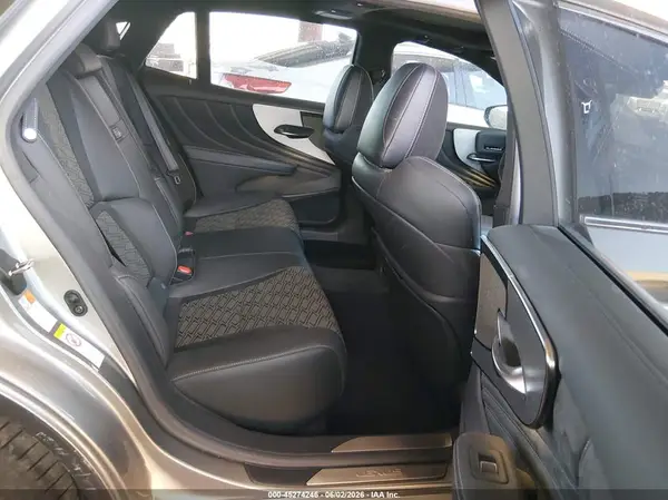 JTHB51FF4J5003286 2018 LEXUS LS - Image 8
