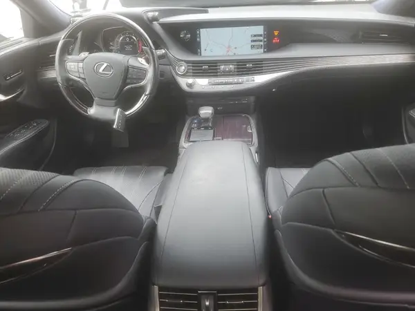 JTHB51FF4J5004857 2018 LEXUS LS - Image 8
