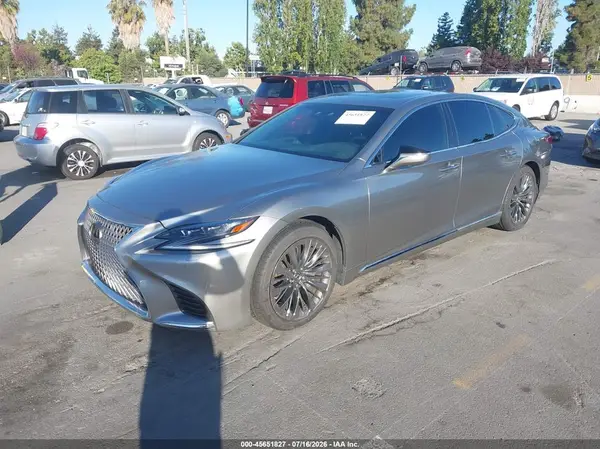JTHB51FF4J5005250 2018 LEXUS LS - Image 2