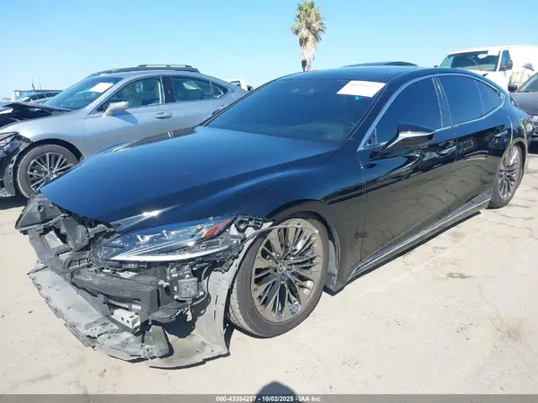 JTHB51FF5J5005144 2018 LEXUS LS - Image 2