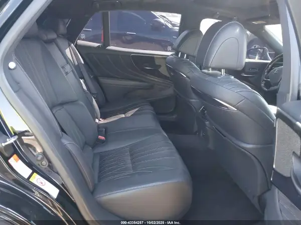 JTHB51FF5J5005144 2018 LEXUS LS - Image 8